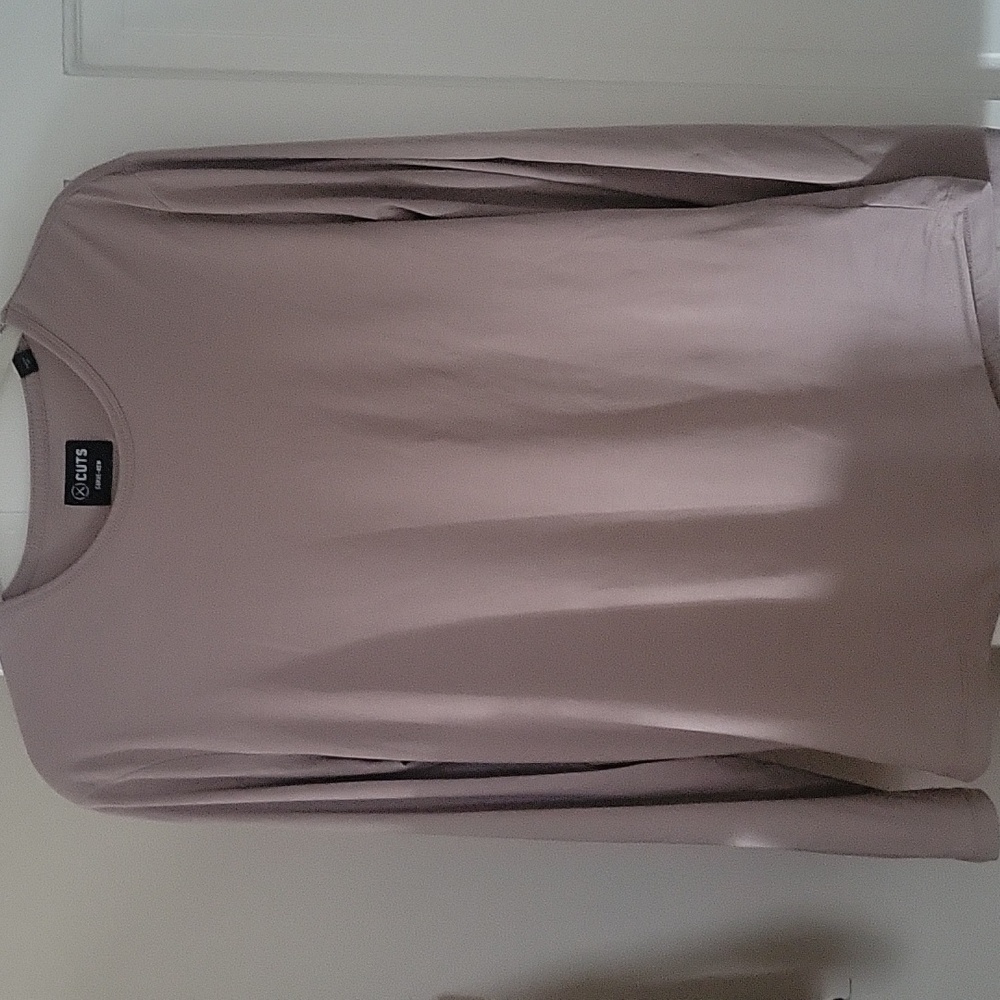 CUTS Men Mauve Shirt Curve-Hem Long Sleeve In Size Medium